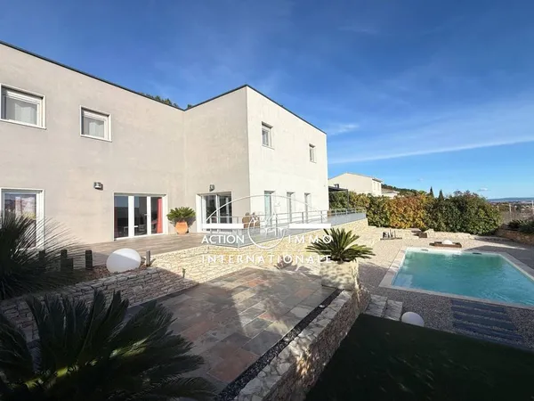 Villa 170 m² 