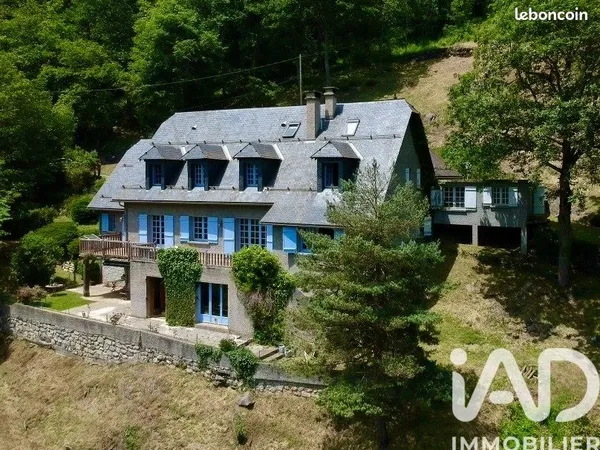 Maison d'architecte 11 pièces 370 m² 