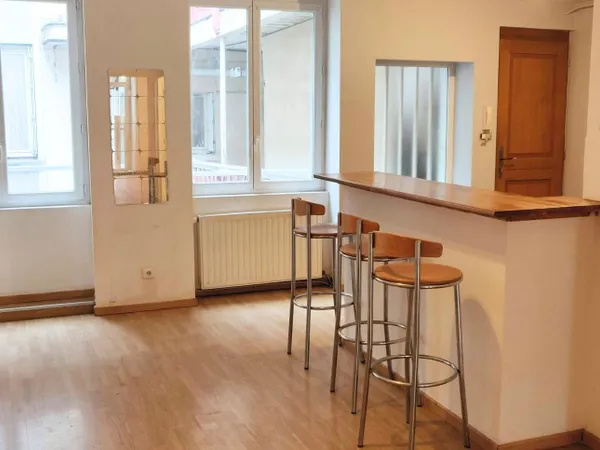 Appartement 3 pièces 205 m² 
