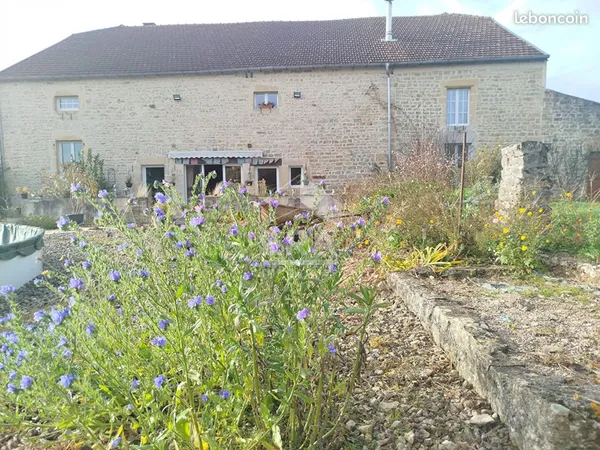 Maison 15 pièces 301 m² 