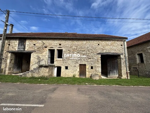 Propriété 3 pièces 86 m² 