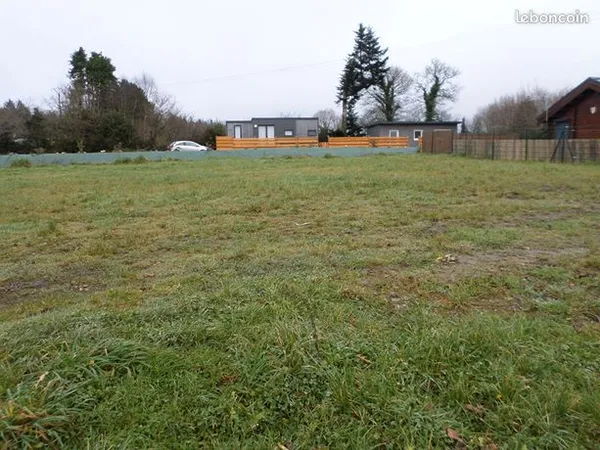 Terrain 621 m² 