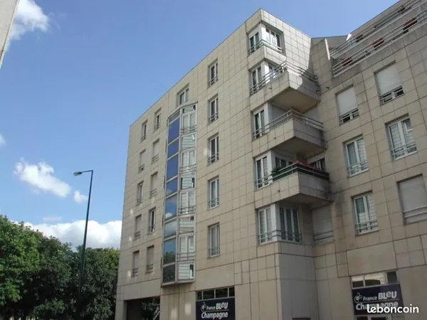 Appartement 3 pièces 73 m² 