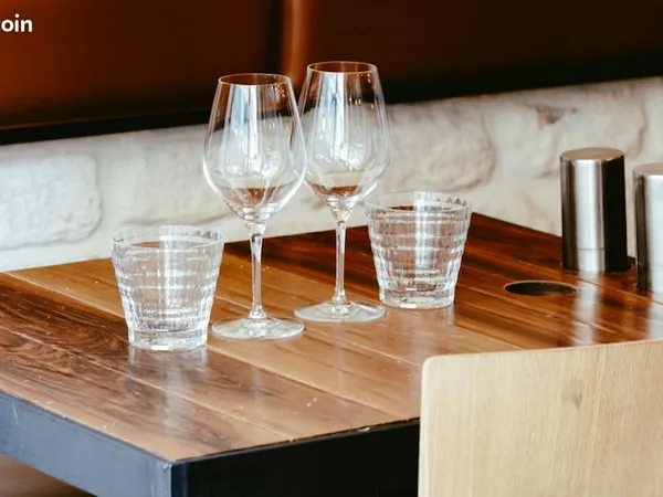 Restaurant 67 m² NEUILLY SUR SEINE 