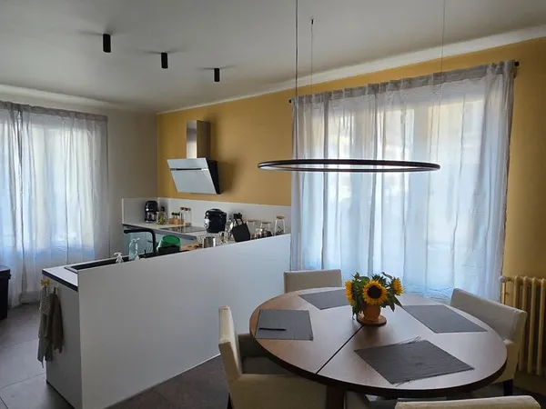 Chambre premium meublee dans colocation 