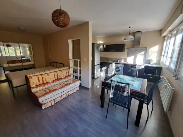 Appartement 1 pièce 33 m² 