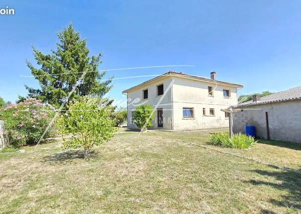 Maison 6 pièces 712 m² 