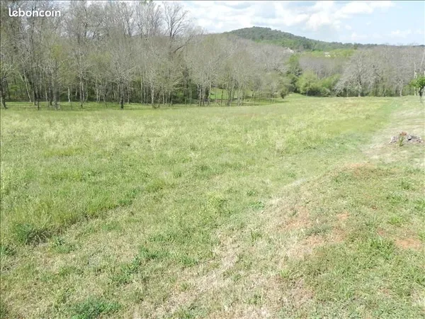 Terrain 4 360 m² Gourdon 
