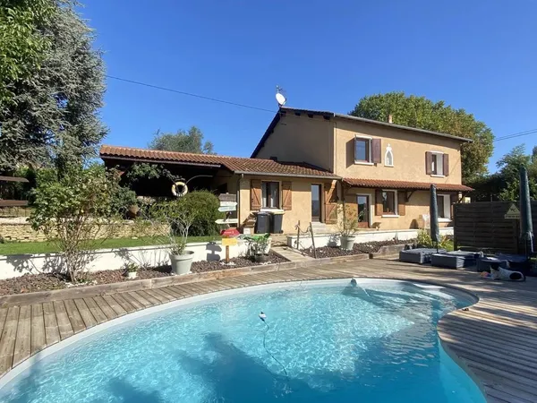 Maison de luxe 7 pièces 196 m² 