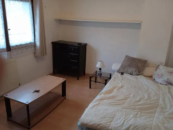 Appartement 1 pièce 15 m² 