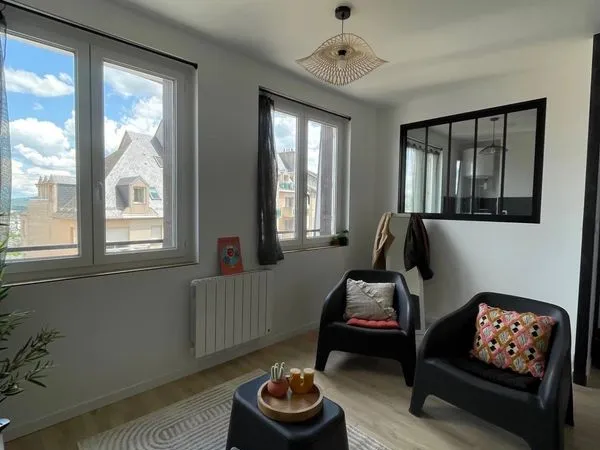 Studio 1 pièce 26 m² 