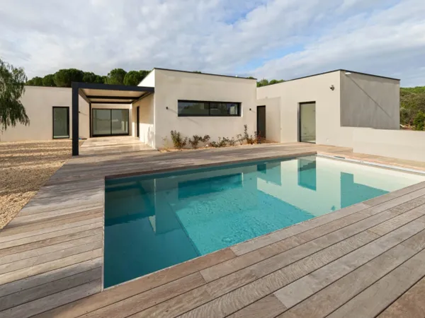 Magnifique Demeure Contemporaine entre Nimes et Montpellier 