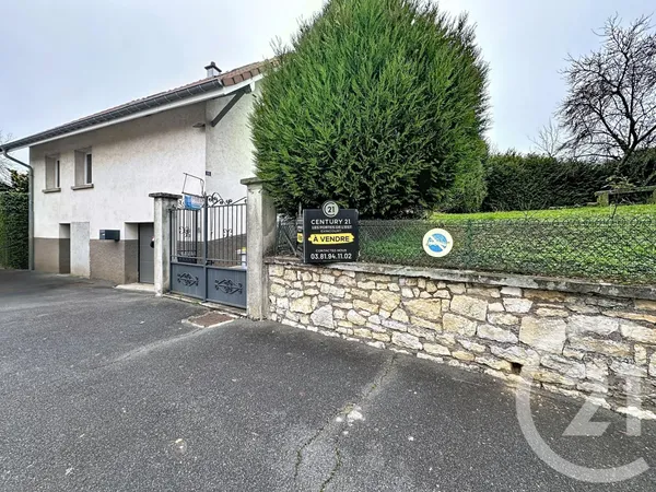 Maison 6 pièces 146 m² 
