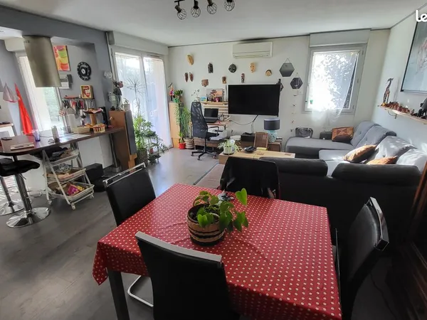 Appartement T4 86m² rez de jardin 300m² 