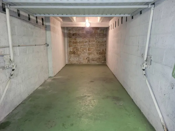 Box de stockage 17 m² 