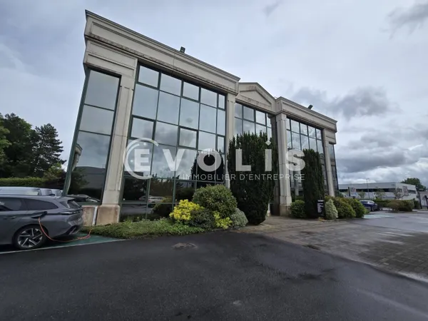 Bureaux 308 m² 