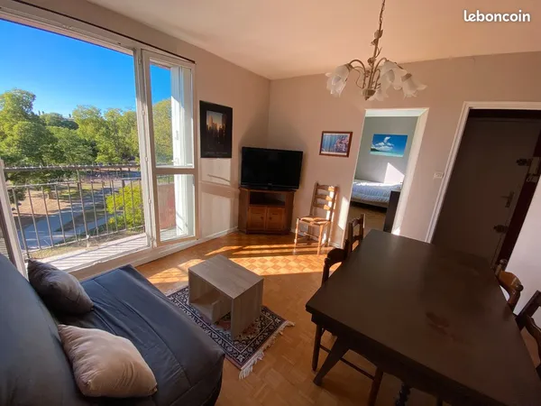 LOUE en COLOCATION Meublé 3 CHAMBRES dans un 4 pièces de 71M2 place du Morvan 31100 Toulouse 