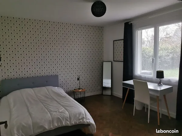 Grande chambre lumineuse - Nantes - Saint-Herblain 