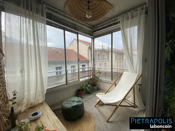 Appartement 2 pièces 60 m² 