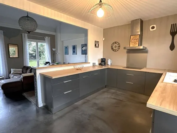 Maison 5 pièces 140 m² 