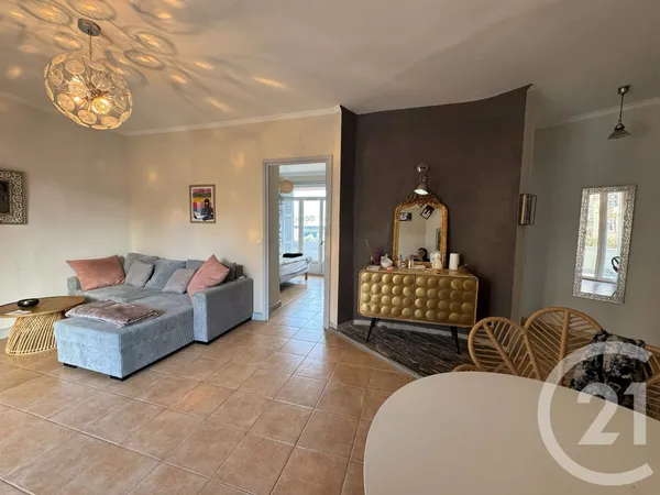 Appartement 3 pièces 64 m² 