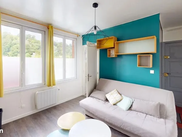 Studio 2 pièces 18 m² 