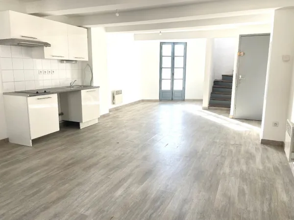 Appartement 1 pièce 57 m² 