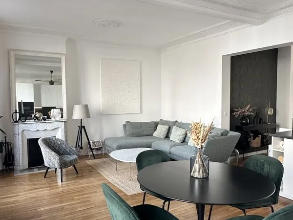 Appartement Haussmannien Refait à Neuf - T3 - 64,5 m² - Suresnes (Centre ville - Parc du Château) 