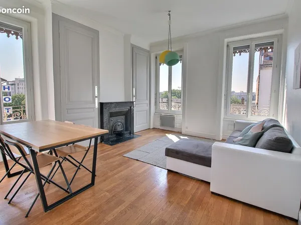 Appartement 2 pièces 43 m² 