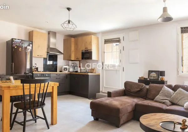 Maison 3 pièces 77 m² 