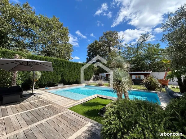 Villa 7 pièces 155 m² 