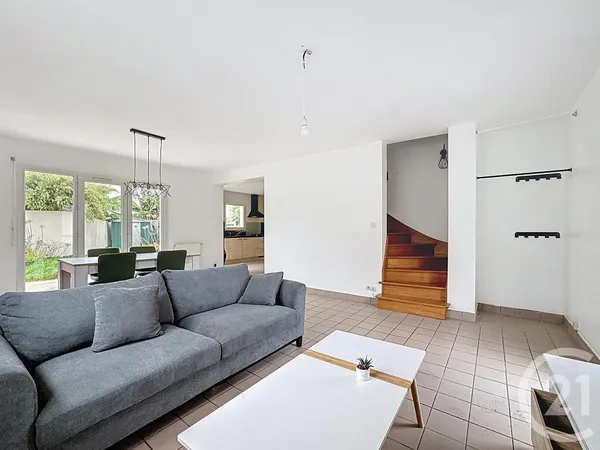 Maison 5 pièces 83 m² 
