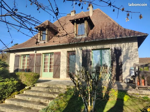 Belle Périgourdine à rafraîchir Terrain 1143m² 