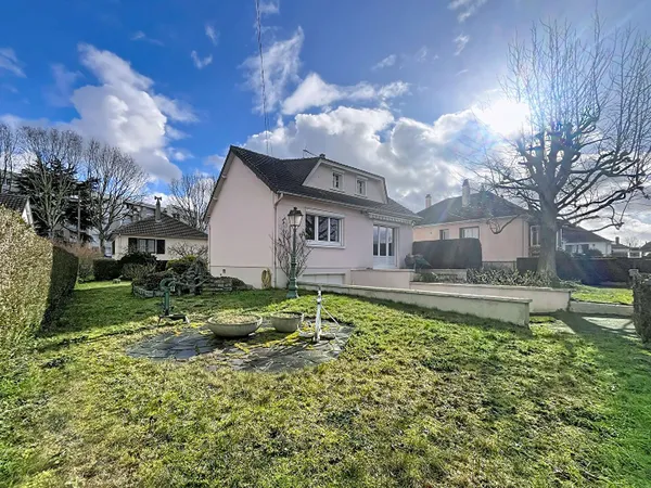 Maison 5 pièces 82 m² 