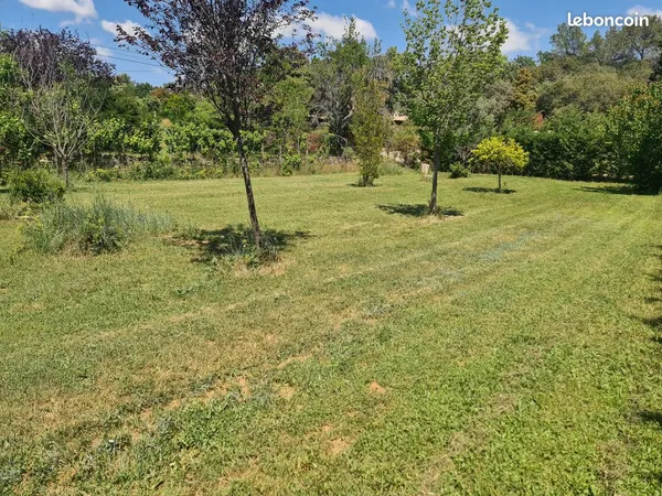 Terrain constructible Pourrière 