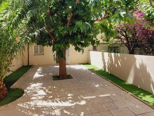 Appartement 4 pièces 111 m² 