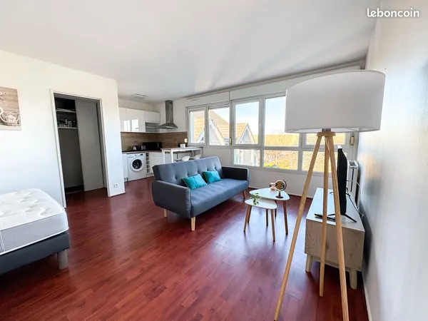 Appartement Studio · 34 m² · Plaisir 78370 · à deux pas de la gare Plaisir-Grignon 