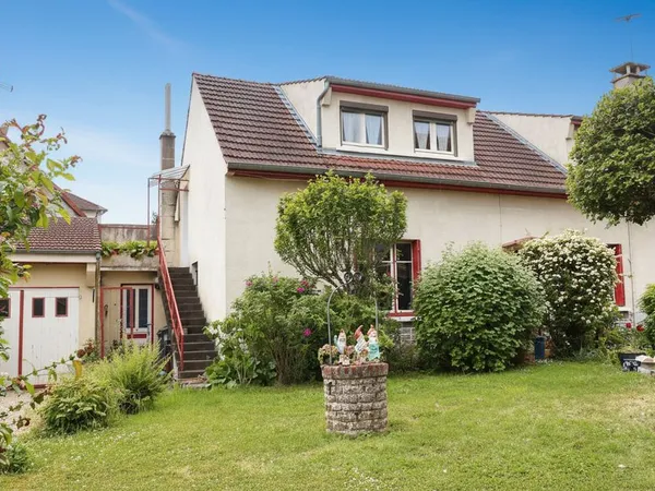 Maison 8 pièces 154 m² 