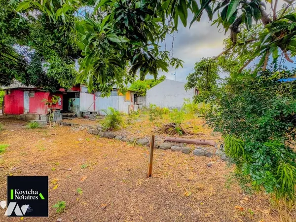 Terrain 468 m² 