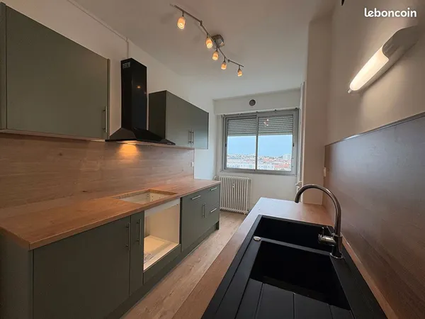 Appartement 3 pièces 108 m² 