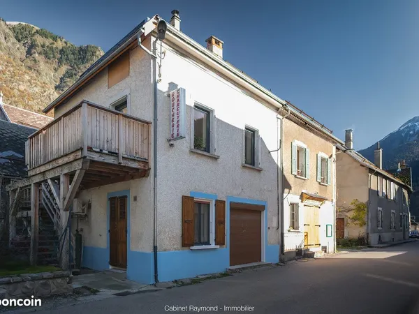 Local commercial 141 m² 