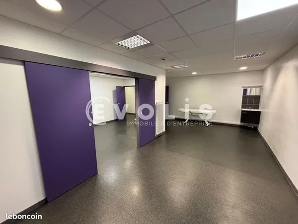 Bureaux 48 m² 