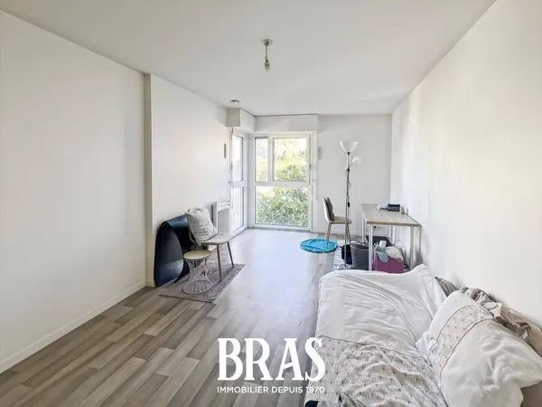 Appartement 1 pièce 27 m² 