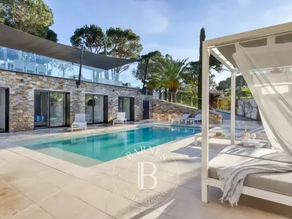 LOCATION SAISONNIÈRE - SAINTE-MAXIME - VILLA CONTEMPORAINE - 5 C 