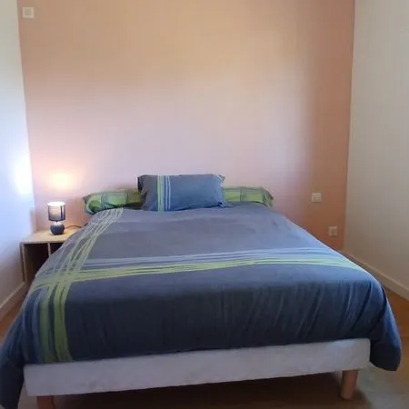 Chambre à louer à Saint Cyr Au Mont d'Or en semaine 