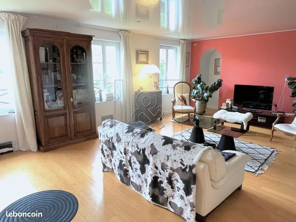 Duplex 5 pièces 155 m² 