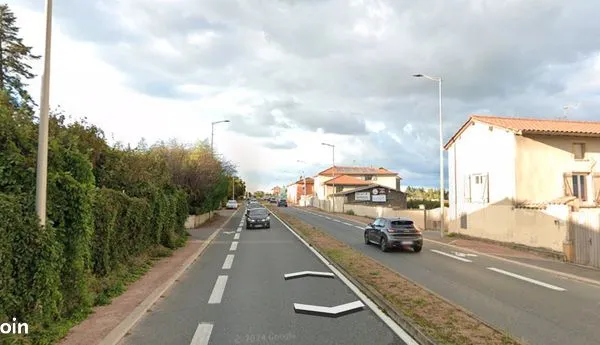Terrain 600 m² 