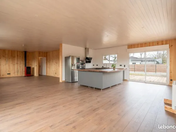 Maison 6 pièces 157 m² 