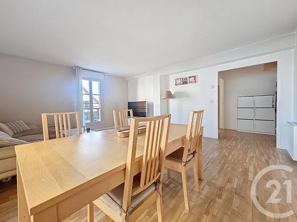 Appartement 3 pièces 73 m² 