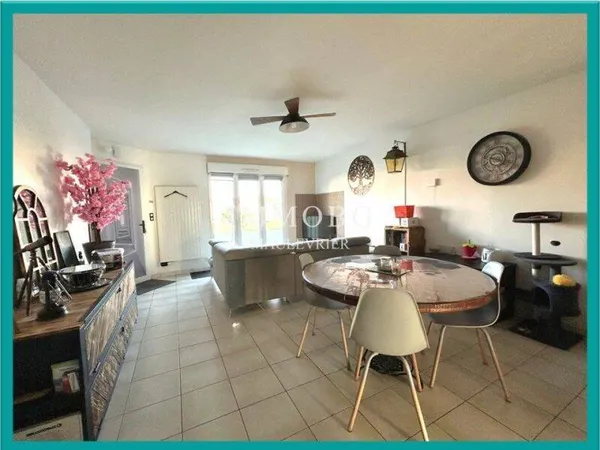 Maison de plain-pied 4 pièces 81 m² 